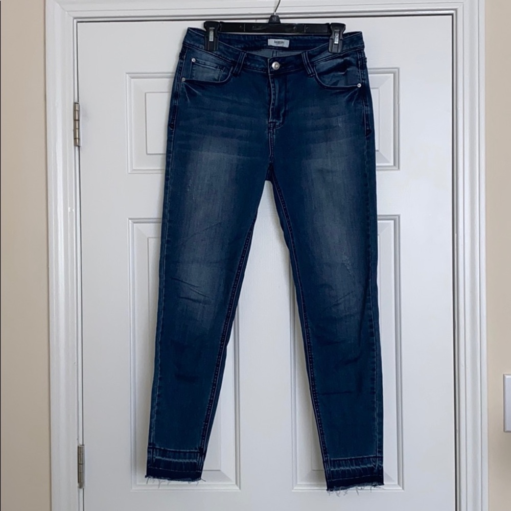 Super Stretchy High-Waisted Light Wash Jeans!